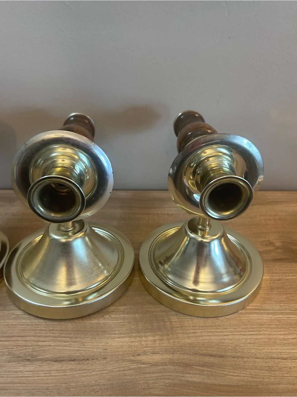 Brass and Brown Wood Wall sconces — Set of 4